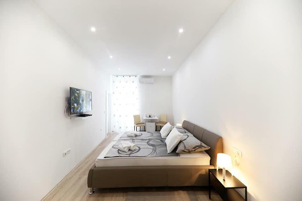 زادار Studio Apartment Vito المظهر الخارجي الصورة